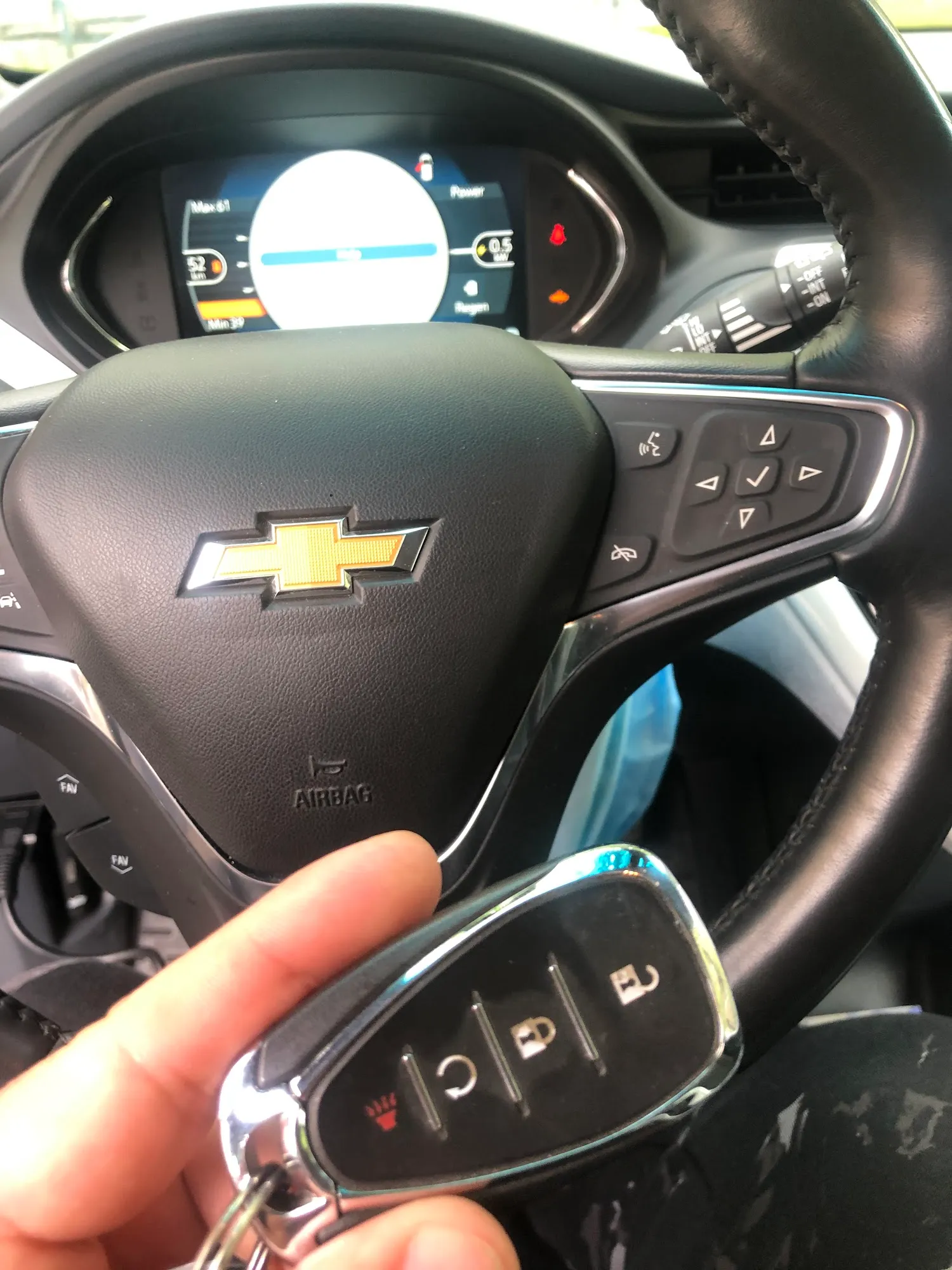 Chevrolet Funkschlüssel im Innenraum eingelernt